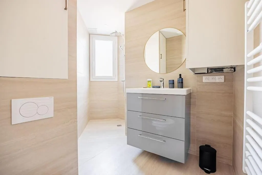 Apartment 4pers # 1 Bedroom # Pereire # 17 *