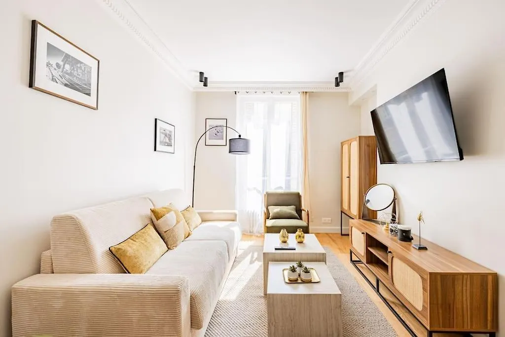 4pers # 1 Bedroom # Pereire # 17
