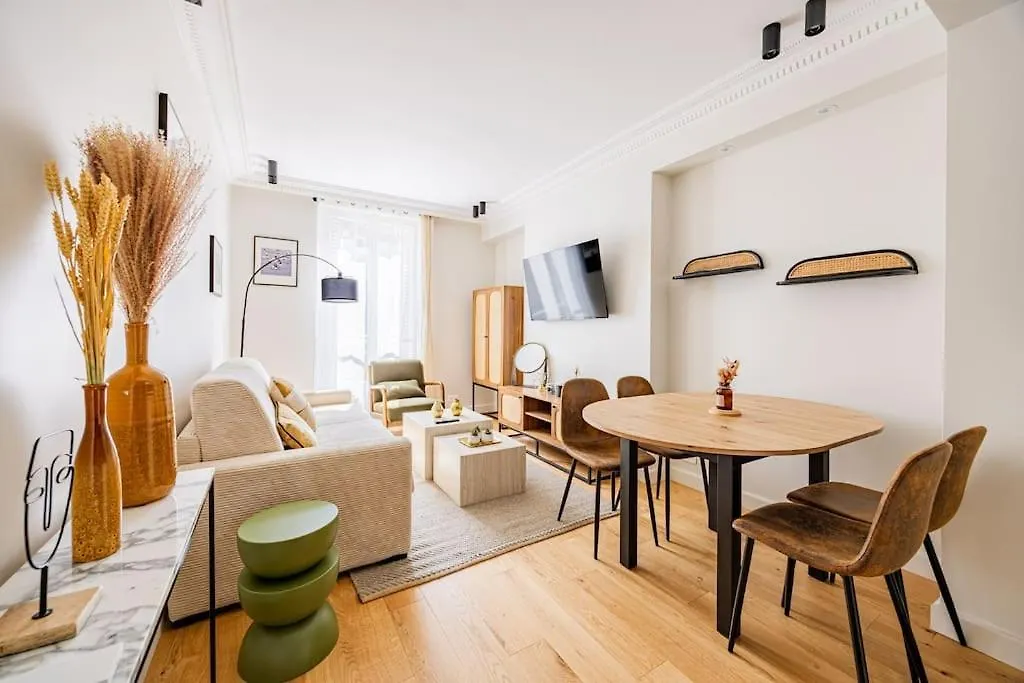 4pers # 1 Bedroom # Pereire # 17 * Paris