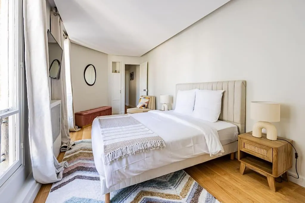 4pers # 1 Bedroom # Pereire # 17 Appartement *